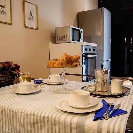 Cozy In San Frediano Florence