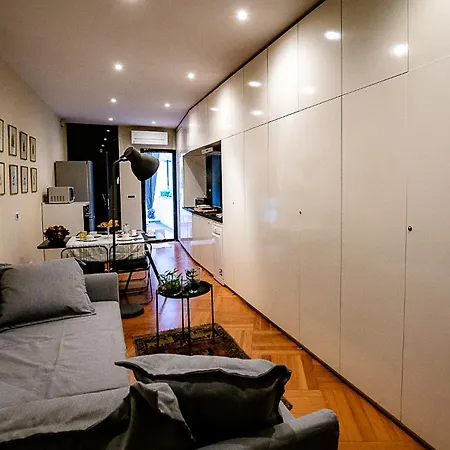 Cozy In San Frediano Apartment *